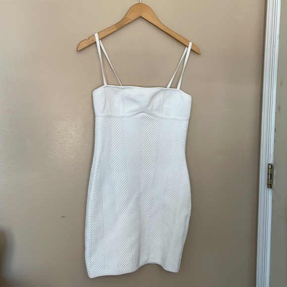 Hervé Léger White Ribbed Mini Dress - Picture 3 of 6